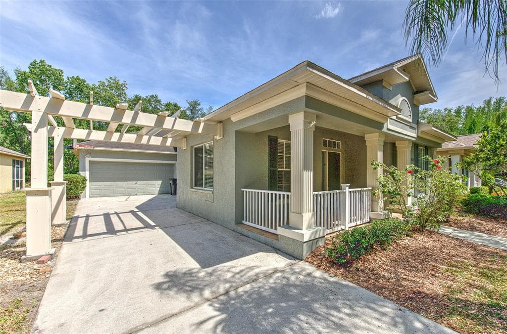 19205 SEA MIST LANE LUTZ, FL 33558