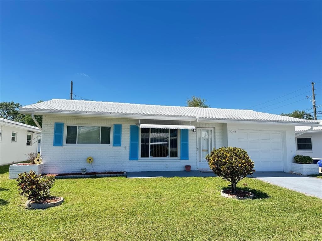 10162 42ND WAY N PINELLAS PARK, FL 33782