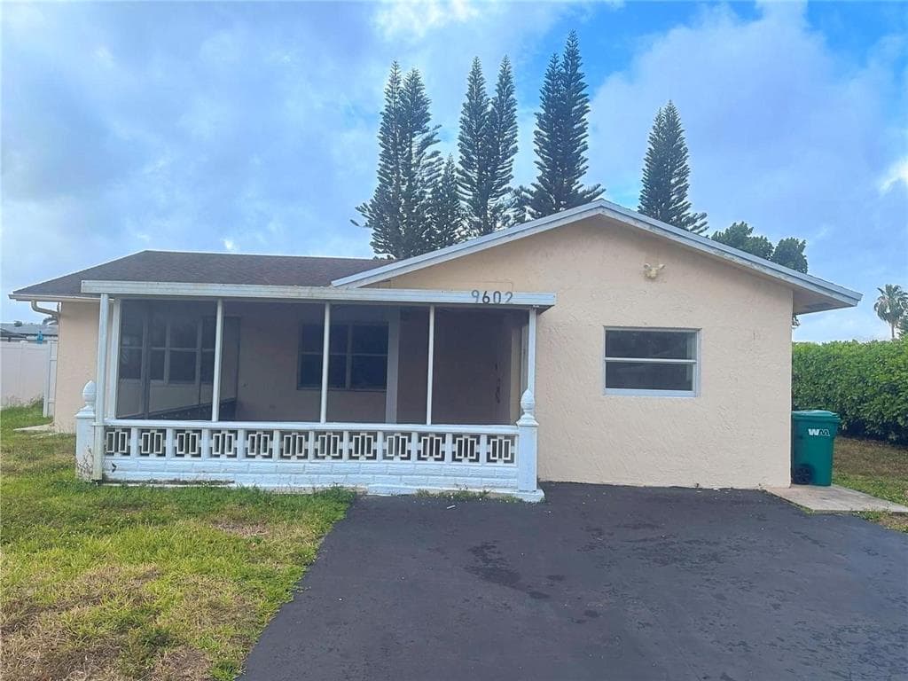 9602 NW 80TH PLACE TAMARAC, FL 33321