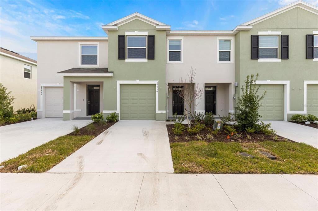 17216 BIGLEAF MAHOGANY LANE LAND O LAKES, FL 34638