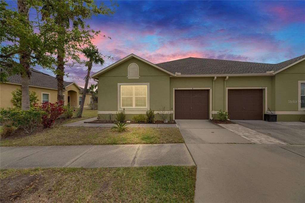 2019 HAWKS ISLAND DRIVE RUSKIN, FL 33570