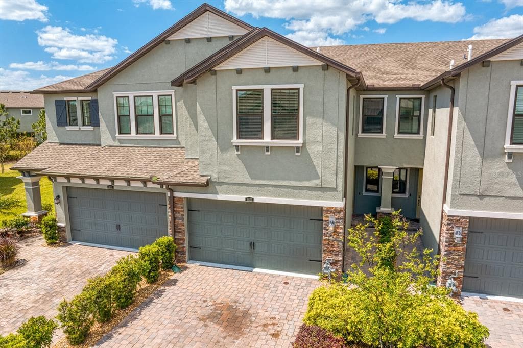 4663 ALMADA LANE WESLEY CHAPEL, FL 33543