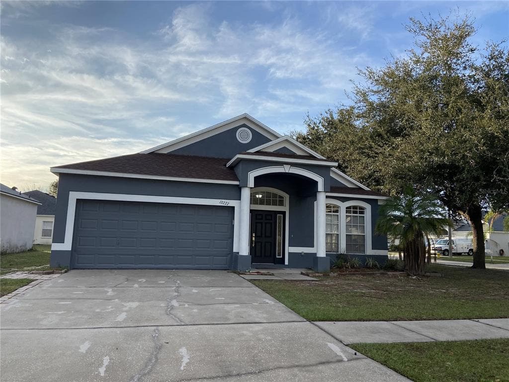 13227 CHERRY BARK CIRCLE RIVERVIEW, FL 33579