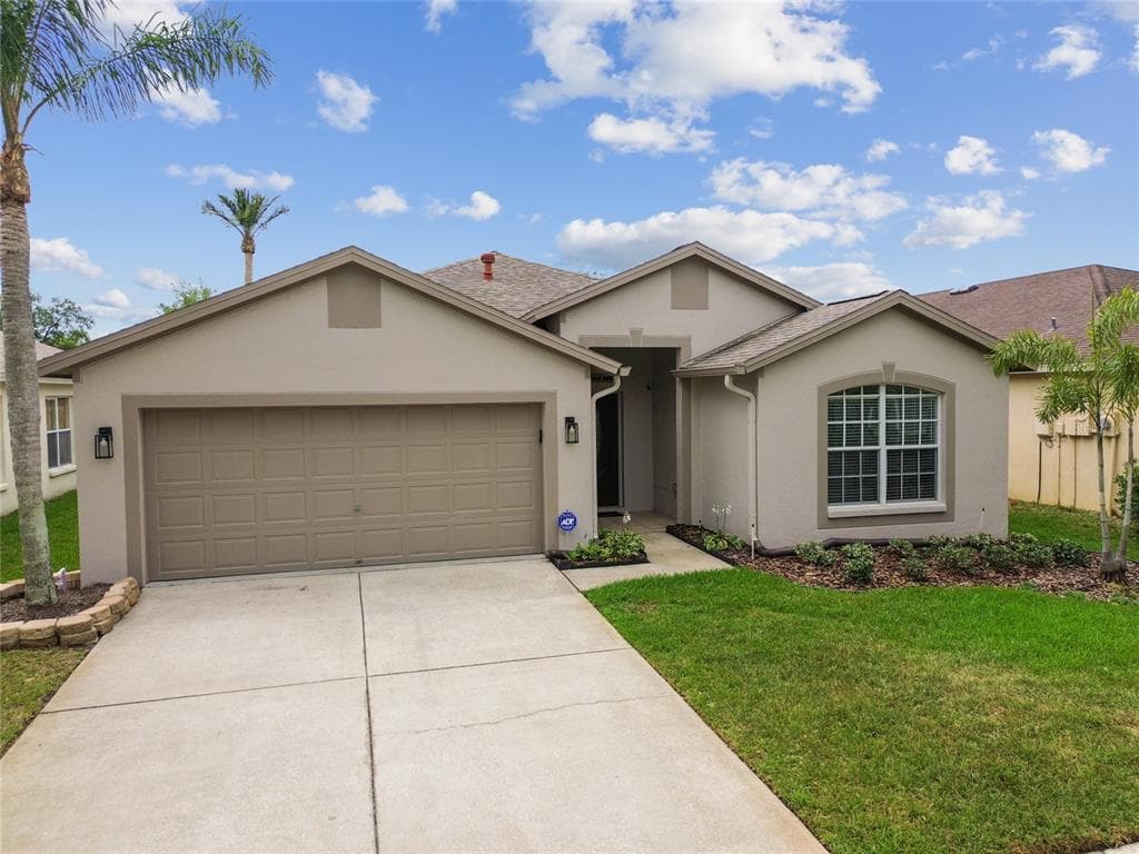 9959 STOCKBRIDGE DRIVE TAMPA, FL 33626