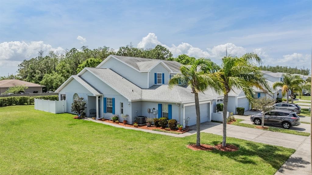 217 HEMINGWAY DRIVE OLDSMAR, FL 34677