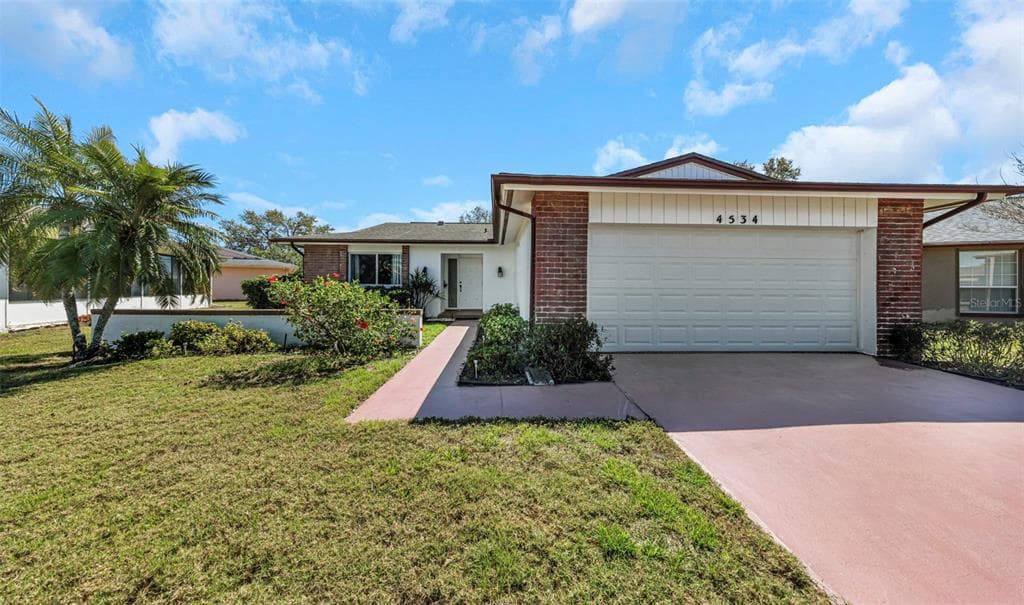 4534 GREAT LAKES DRIVE S CLEARWATER, FL 33762