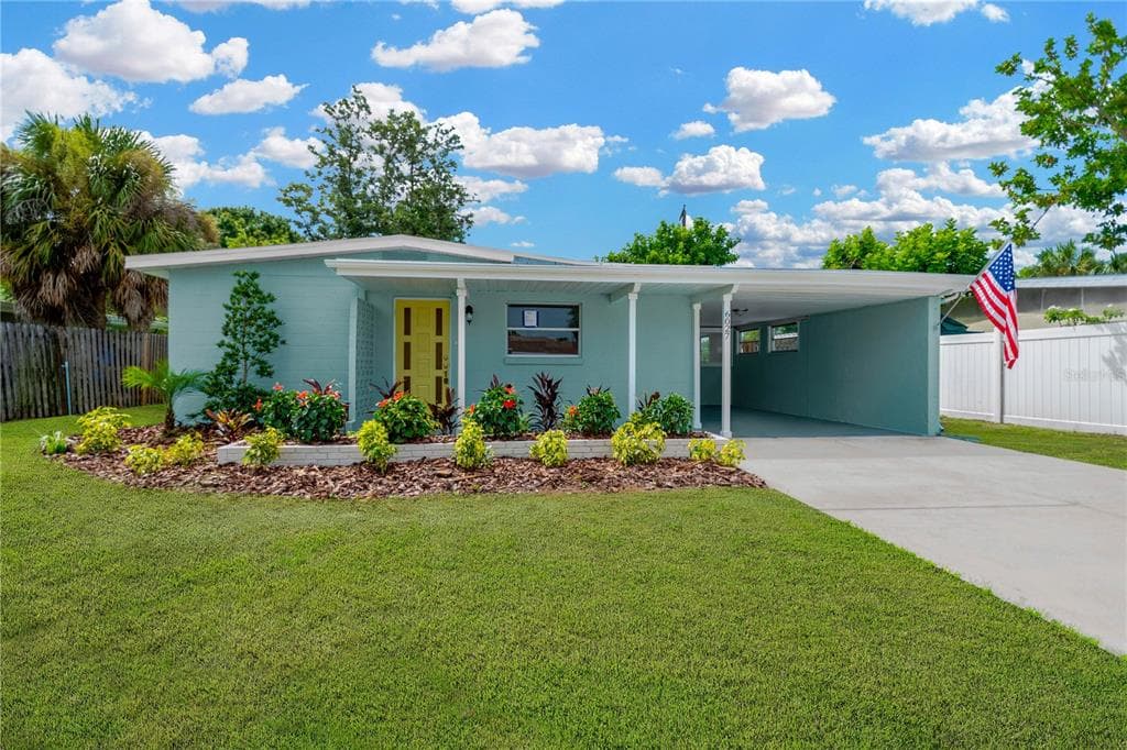 6027 FLORA TERRACE APOLLO BEACH, FL 33572