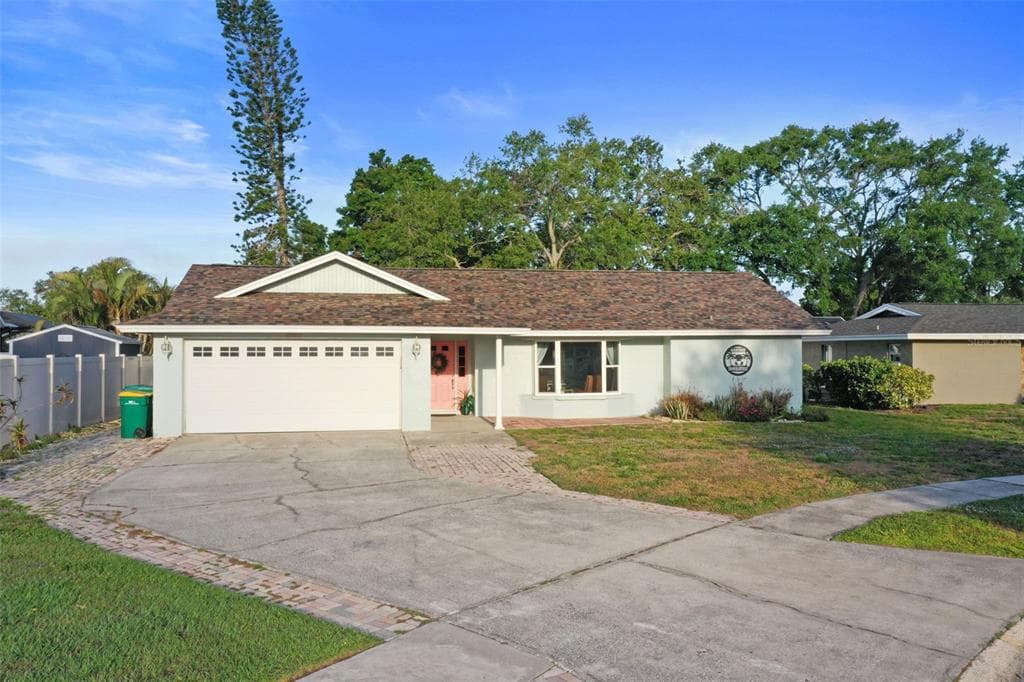 10812 96TH STREET LARGO, FL 33773