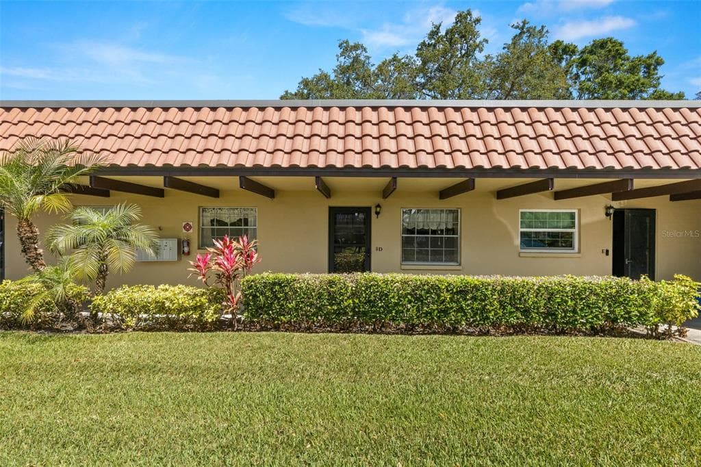 1701 PINEHURST ROAD UNIT 31D DUNEDIN, FL 34698