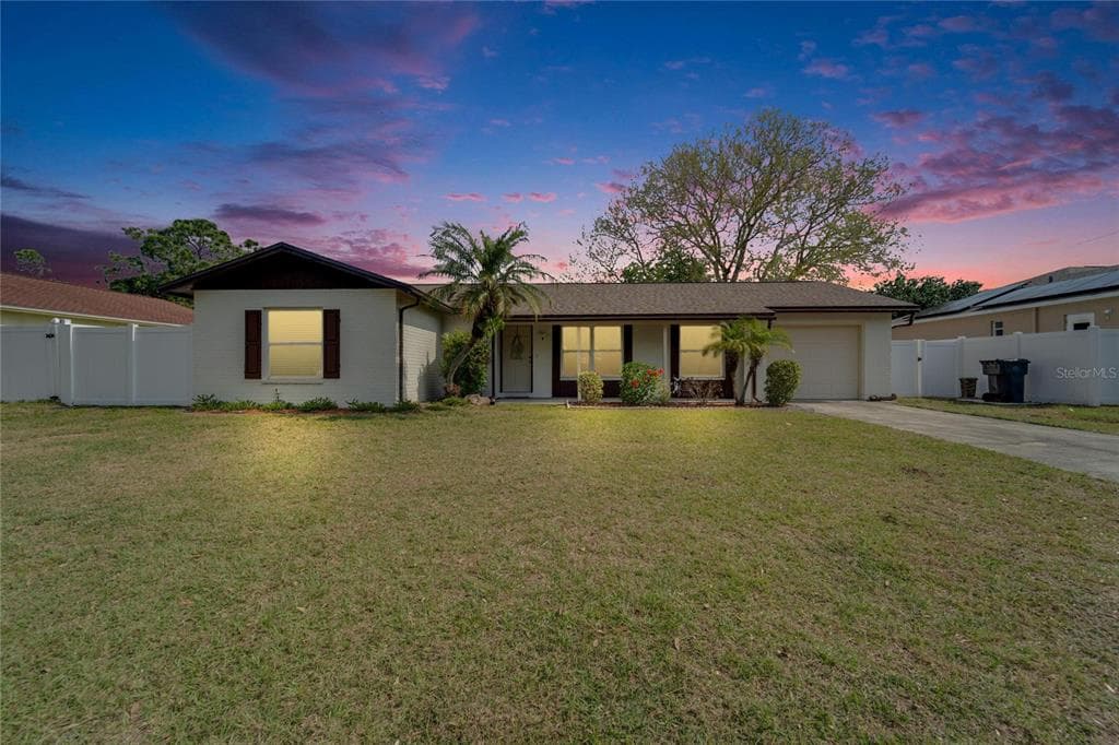 10717 DRUMMOND RD TAMPA, FL 33615