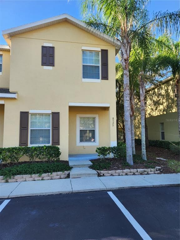 8525 BRUSHLEAF WAY TAMPA, FL 33647