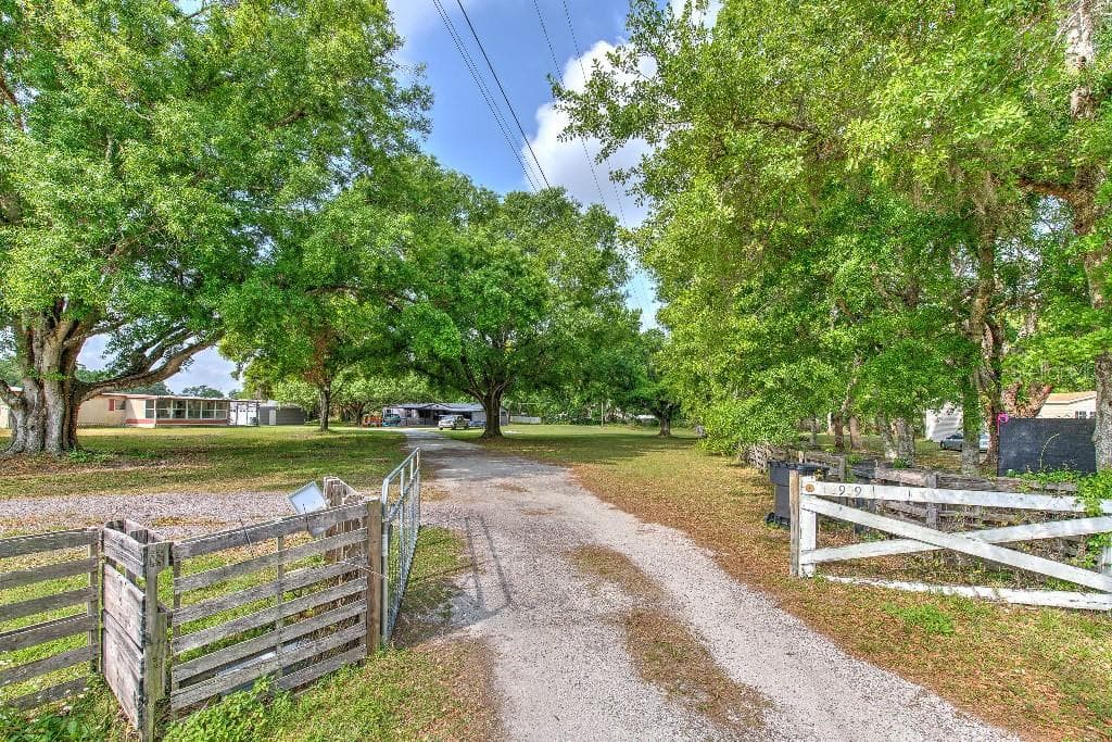 12909 FAIRGREEN ROAD DOVER, FL 33527