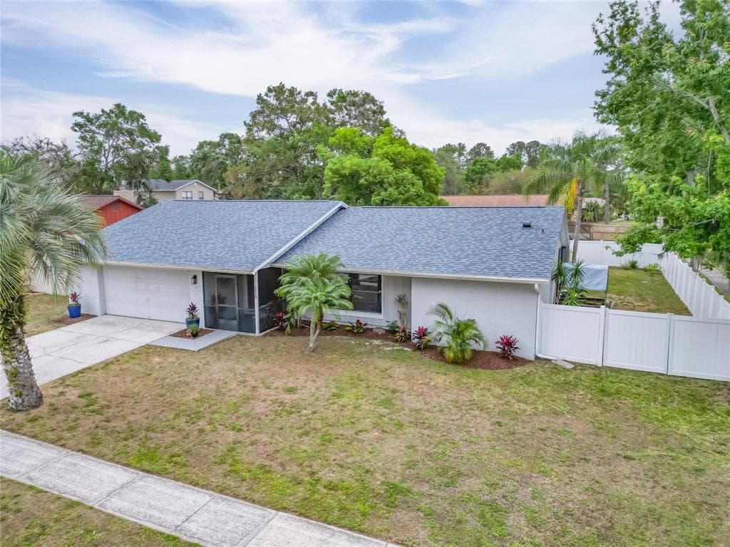 1213 CALLISTA AVENUE VALRICO, FL 33596