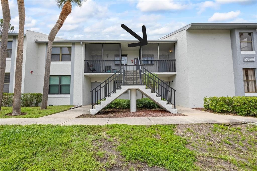 2024 BLUE HAWK COURT UNIT 1826 CLEARWATER, FL 33762