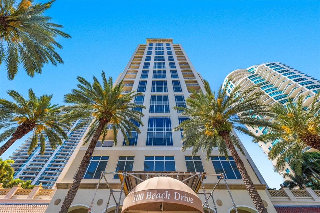 100 BEACH DRIVE NE UNIT 1501 ST PETERSBURG, FL 33701