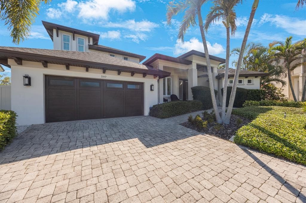 597 BAY STREET PALM HARBOR, FL 34683