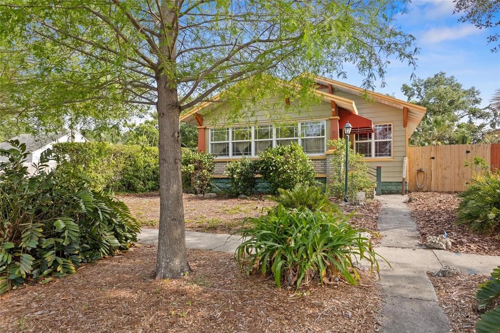 3120 8TH AVENUE N ST PETERSBURG, FL 33713