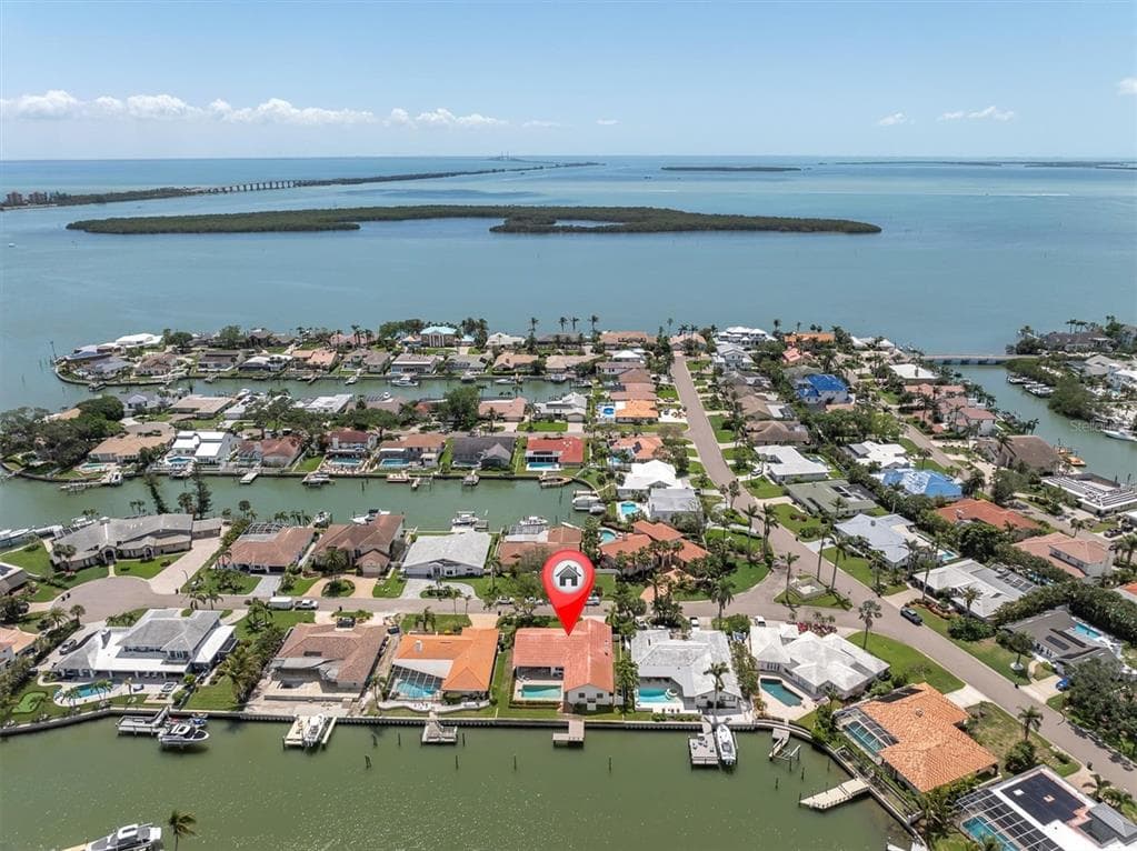 4973 60TH AVENUE S ST PETERSBURG, FL 33715