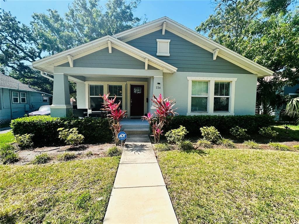 724 15TH AVENUE S ST PETERSBURG, FL 33701