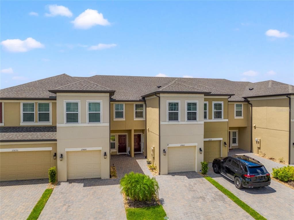29882 SOUTHWELL LANE WESLEY CHAPEL, FL 33543