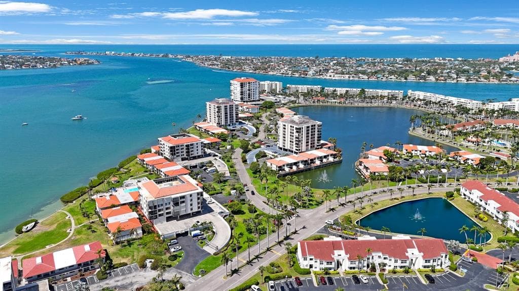 6357 BAHIA DEL MAR BOULEVARD UNIT 111 ST PETERSBURG, FL 33715