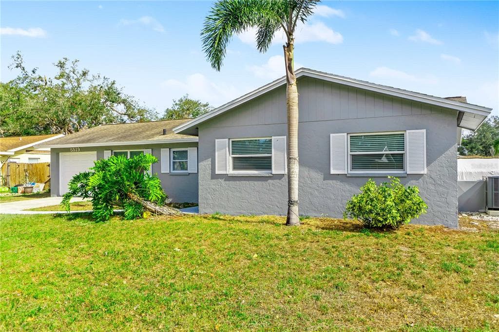 5519 HOMEWOOD DRIVE SARASOTA, FL 34232