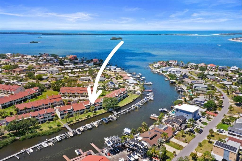 2383 HANOVER DRIVE DUNEDIN, FL 34698