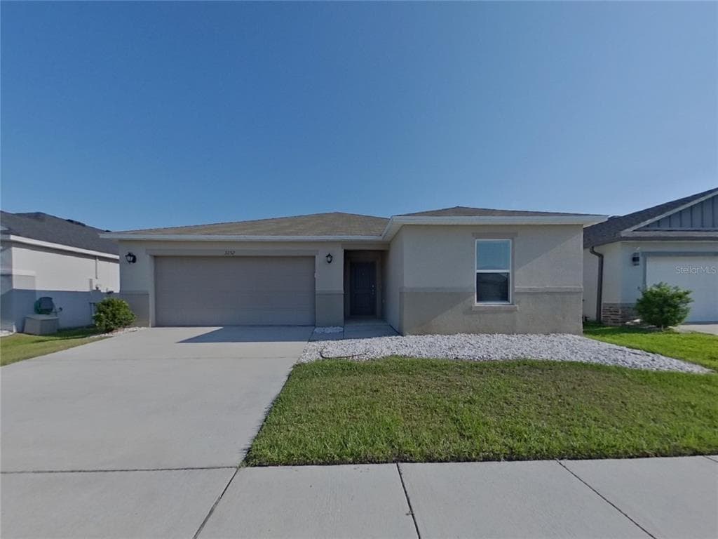 3252 EAGLE HAMMOCK CIRCLE KISSIMMEE, FL 34743