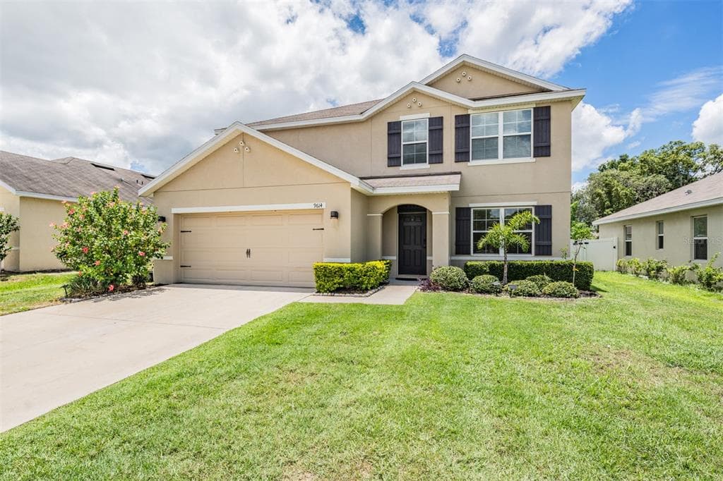 9614 TRONCAIS CIRCLE THONOTOSASSA, FL 33592