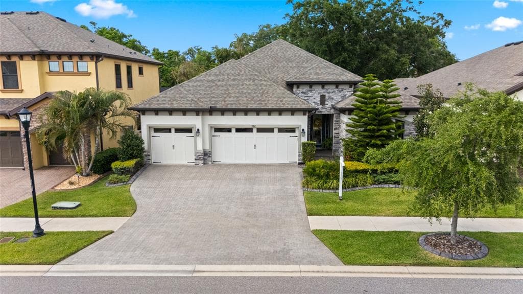 922 GRAND CRESTA AVENUE BRANDON, FL 33511