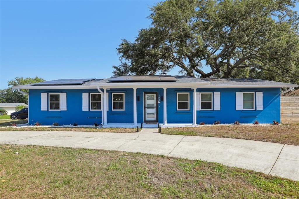 1650 ELIZABETH LANE CLEARWATER, FL 33755