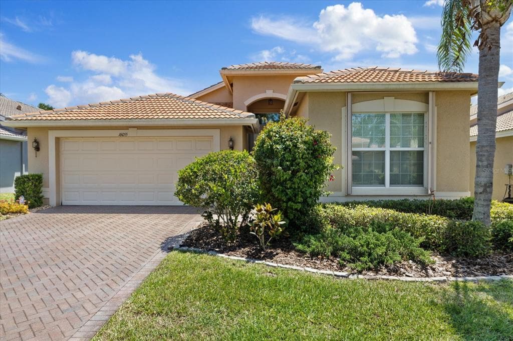 16055 GOLDEN LAKES DRIVE WIMAUMA, FL 33598