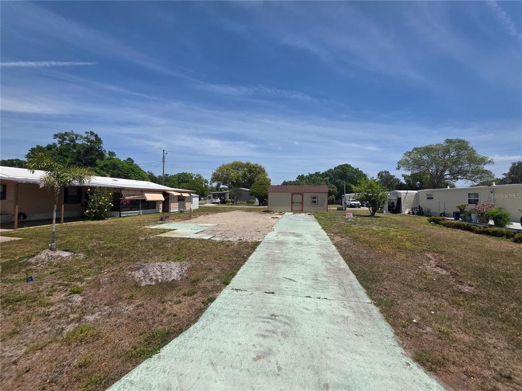 5144 BETMAR DRIVE ZEPHYRHILLS, FL 33542