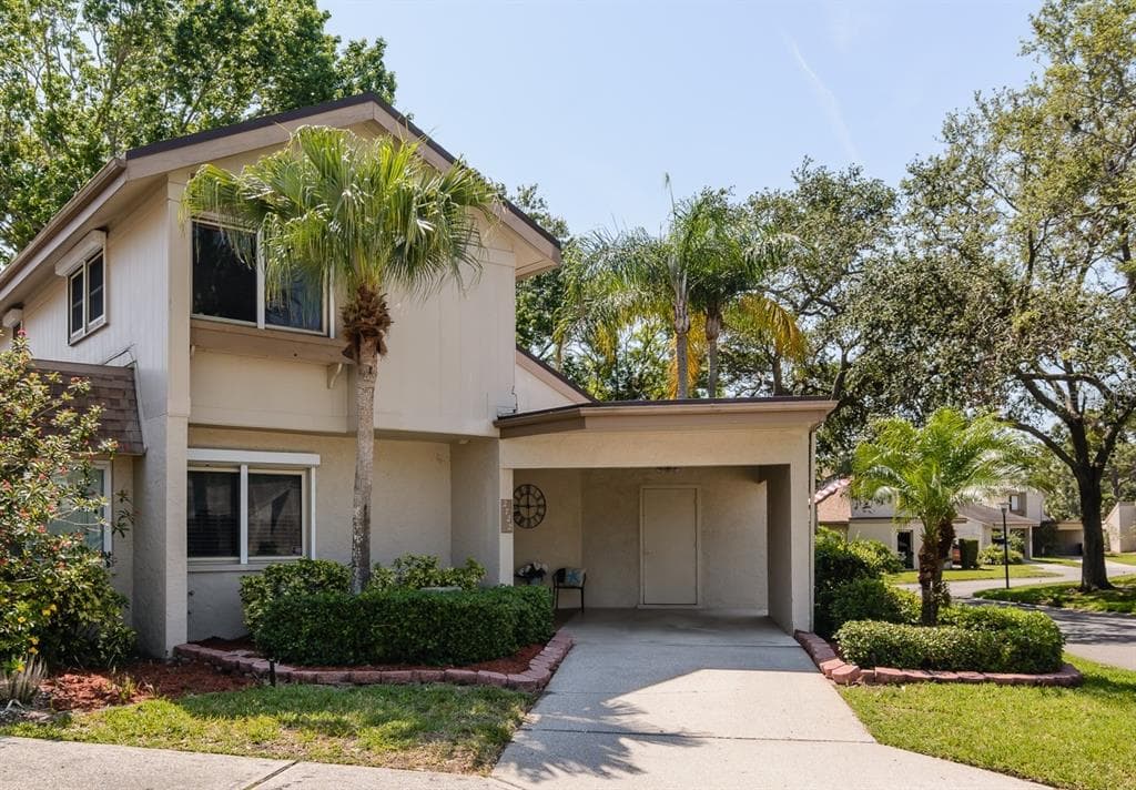2722 SAND HOLLOW COURT UNIT 2722 CLEARWATER, FL 33761
