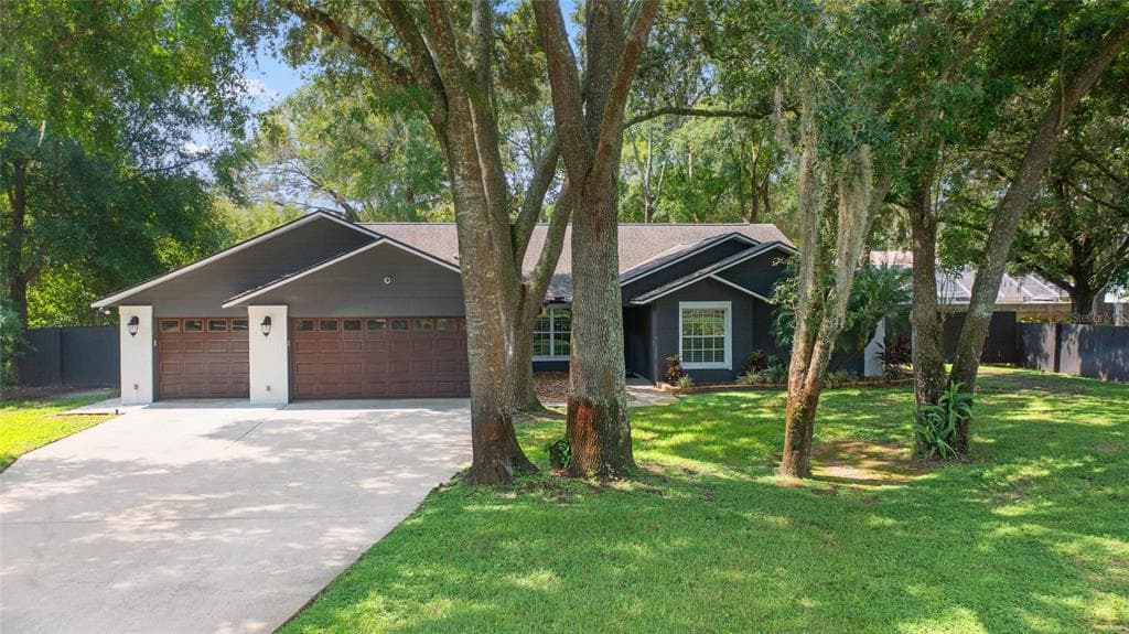 3710 BERGER ROAD LUTZ, FL 33548