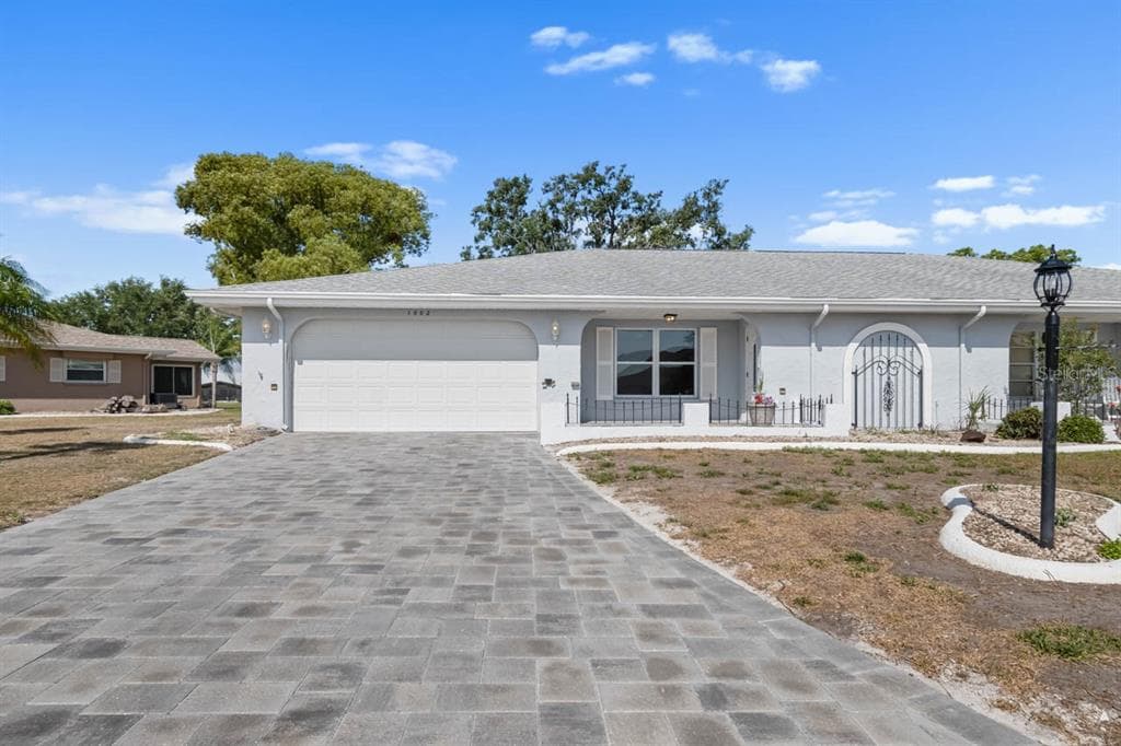 1002 STRAWPOCKET PLACE