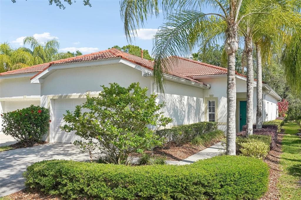 10260 DEVONSHIRE LAKE DRIVE TAMPA, FL 33647