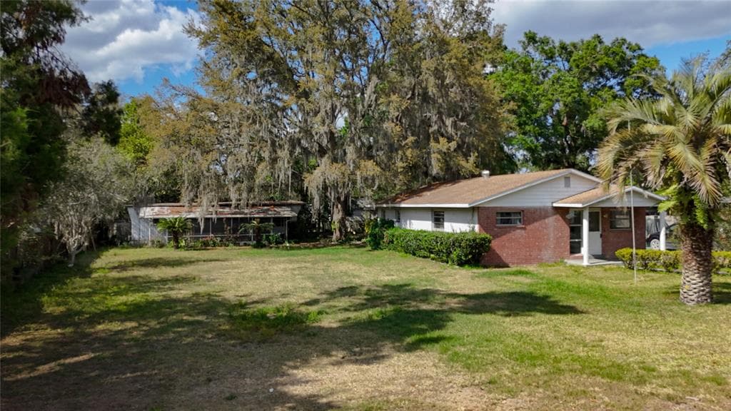 38327 PALM GROVE DRIVE ZEPHYRHILLS, FL 33542