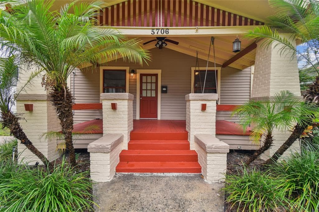 5706 N BRANCH AVENUE TAMPA, FL 33604