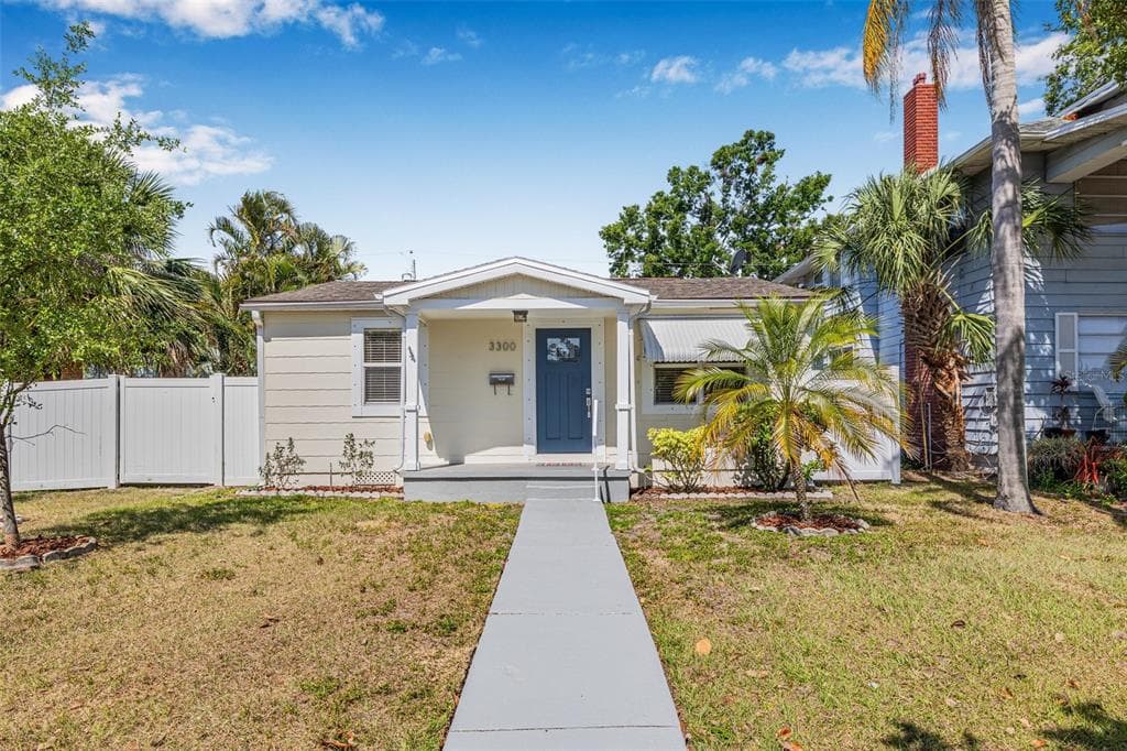 3300 JACKSON STREET N ST PETERSBURG, FL 33704