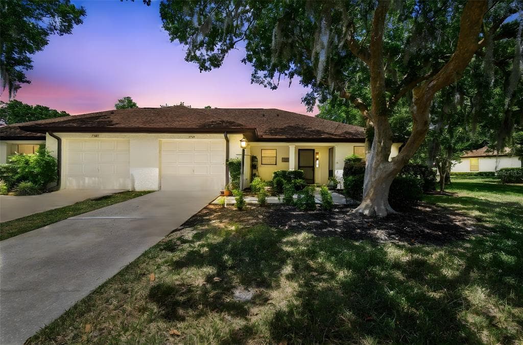 1741 N ENSIGN POINT CRYSTAL RIVER, FL 34429