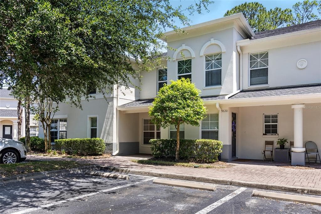 9628 CHARLESBERG DRIVE TAMPA, FL 33635