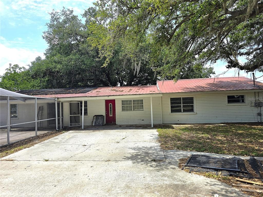 5045 SWINDELL ROAD LAKELAND, FL 33810