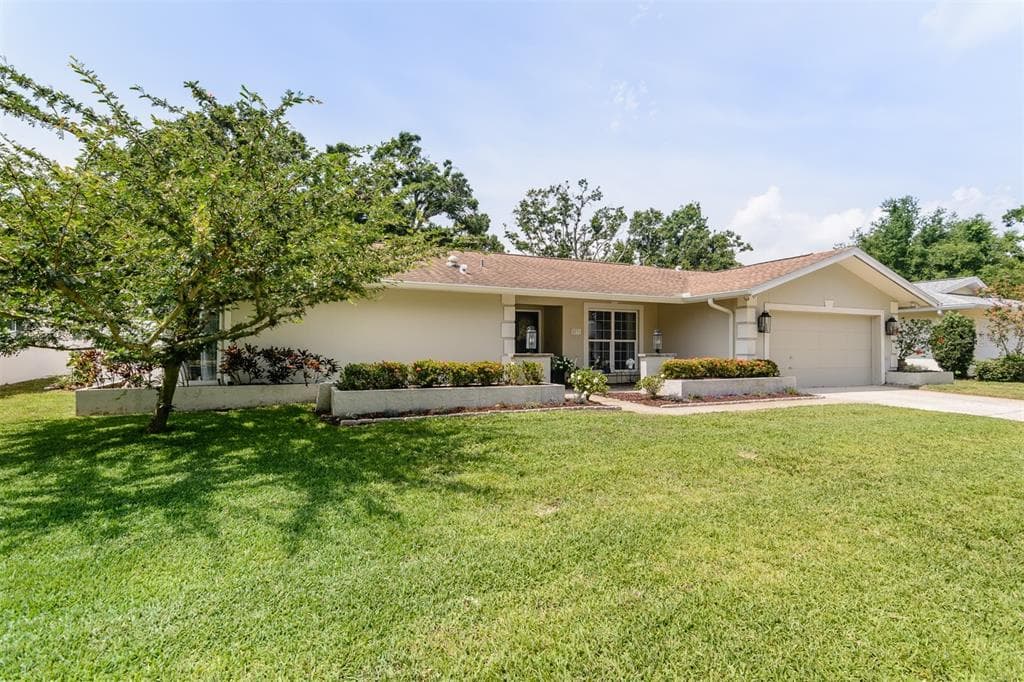 2831 QUAIL HOLLOW ROAD W CLEARWATER, FL 33761
