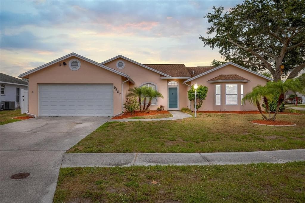 6507 61ST DRIVE E PALMETTO, FL 34221