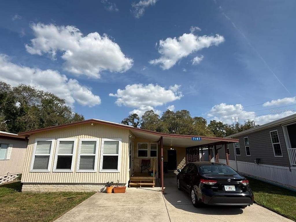 7187 FAIRLANE AVENUE BROOKSVILLE, FL 34613