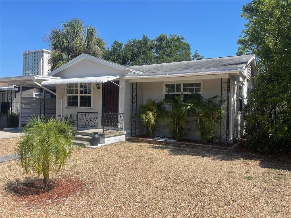 5725 2ND AVENUE N ST PETERSBURG, FL 33710
