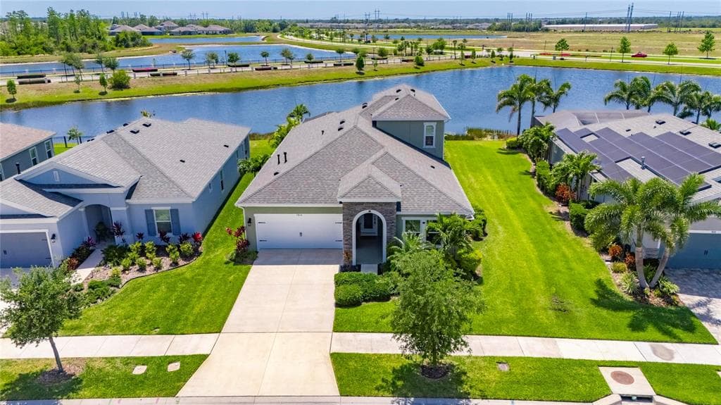 5814 SILVER SUN DRIVE APOLLO BEACH, FL 33572