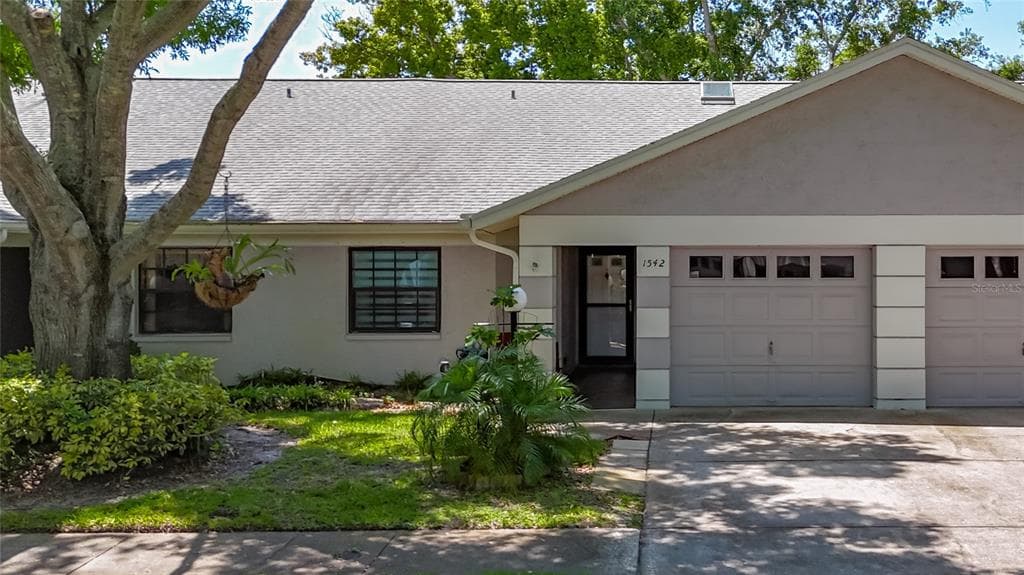 1542 REBECCA LANE DUNEDIN, FL 34698