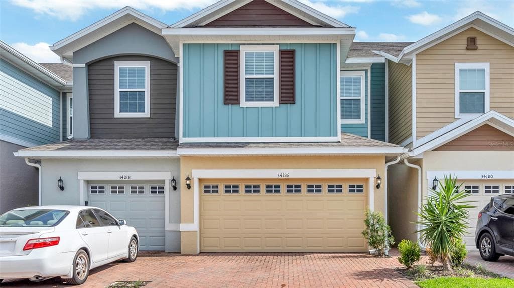 34186 CINDER WAY WESLEY CHAPEL, FL 33545